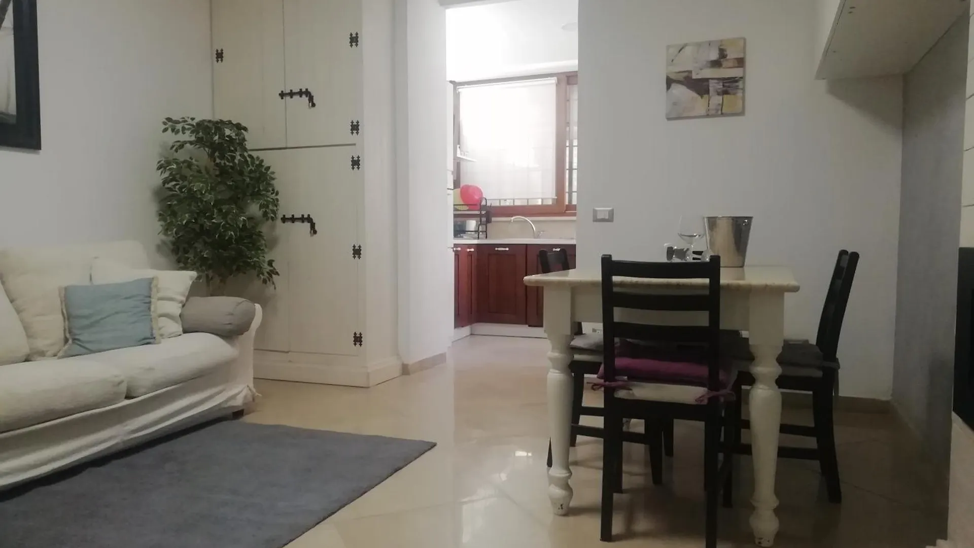 Domus Albanella Apartment Rome